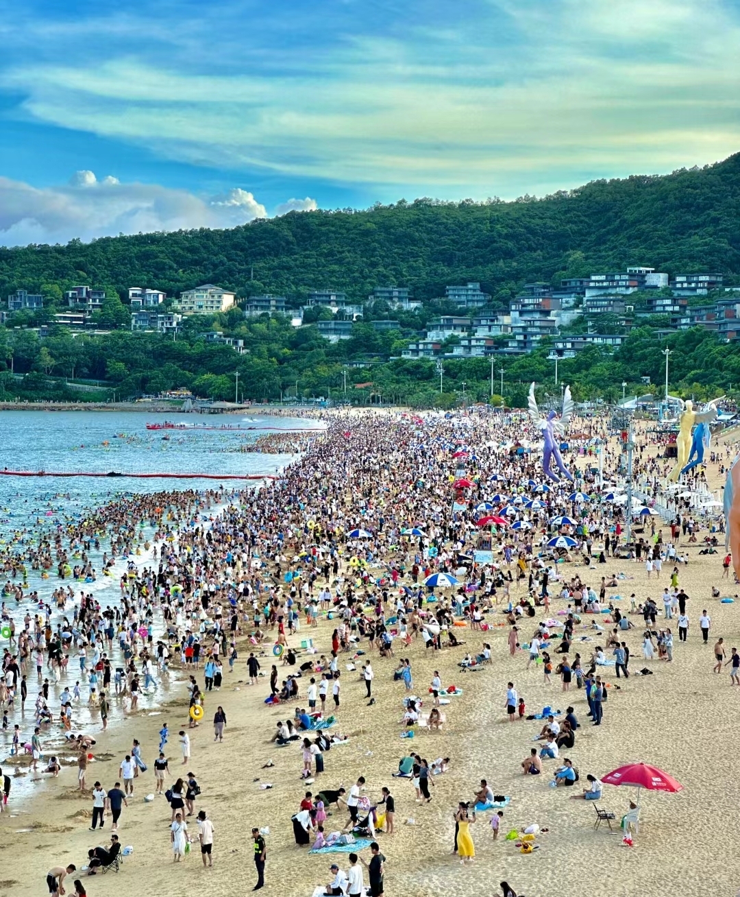 厦门沙滩淋浴哪里好玩(厦门沙滩淋浴哪里好玩的)