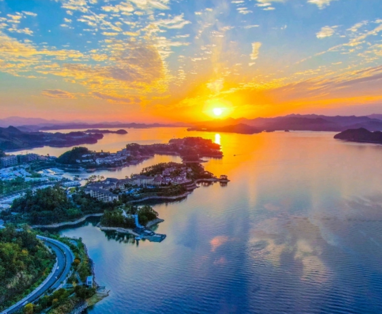 旅途喜欢什么景点(旅途喜欢什么景点的句子)
