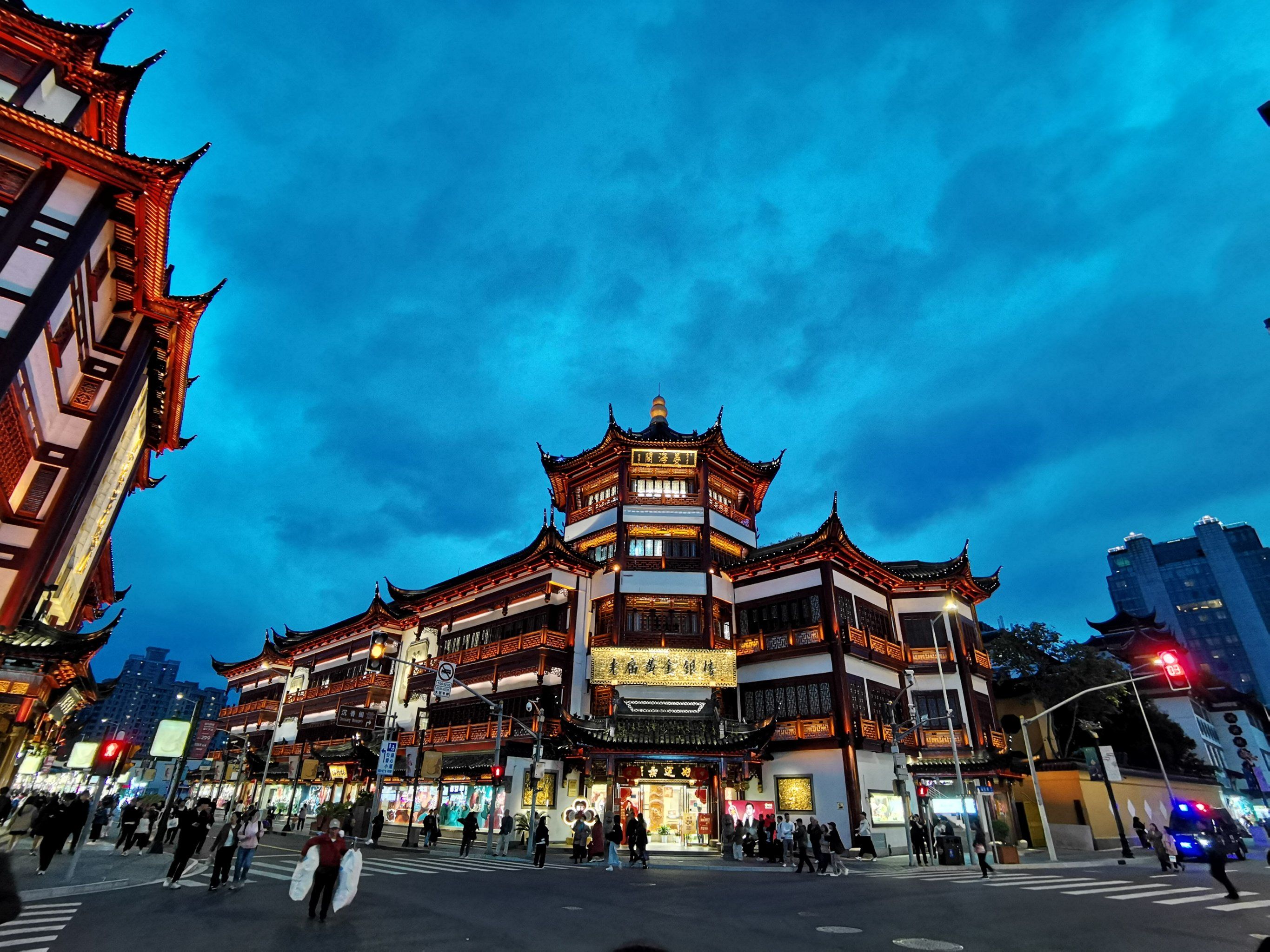 豫园商城有什么景点吗(豫园商城要门票吗)