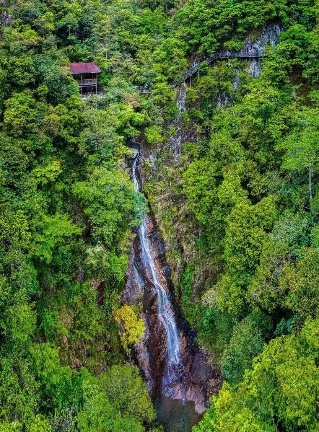 春节爬山去哪里好玩(春节假期爬山)